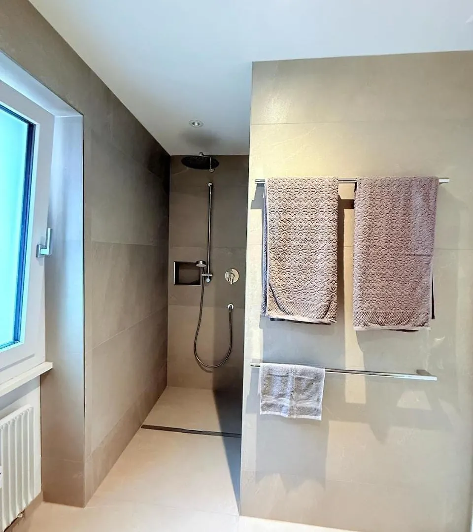 Modernes Apartment In Basel-Stadt